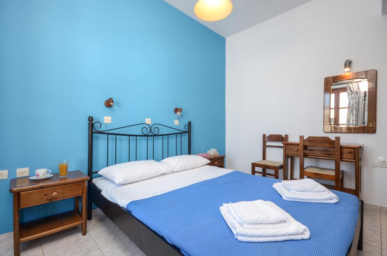 Naxos City Depis Economy Studios & Apartments מראה חיצוני תמונה